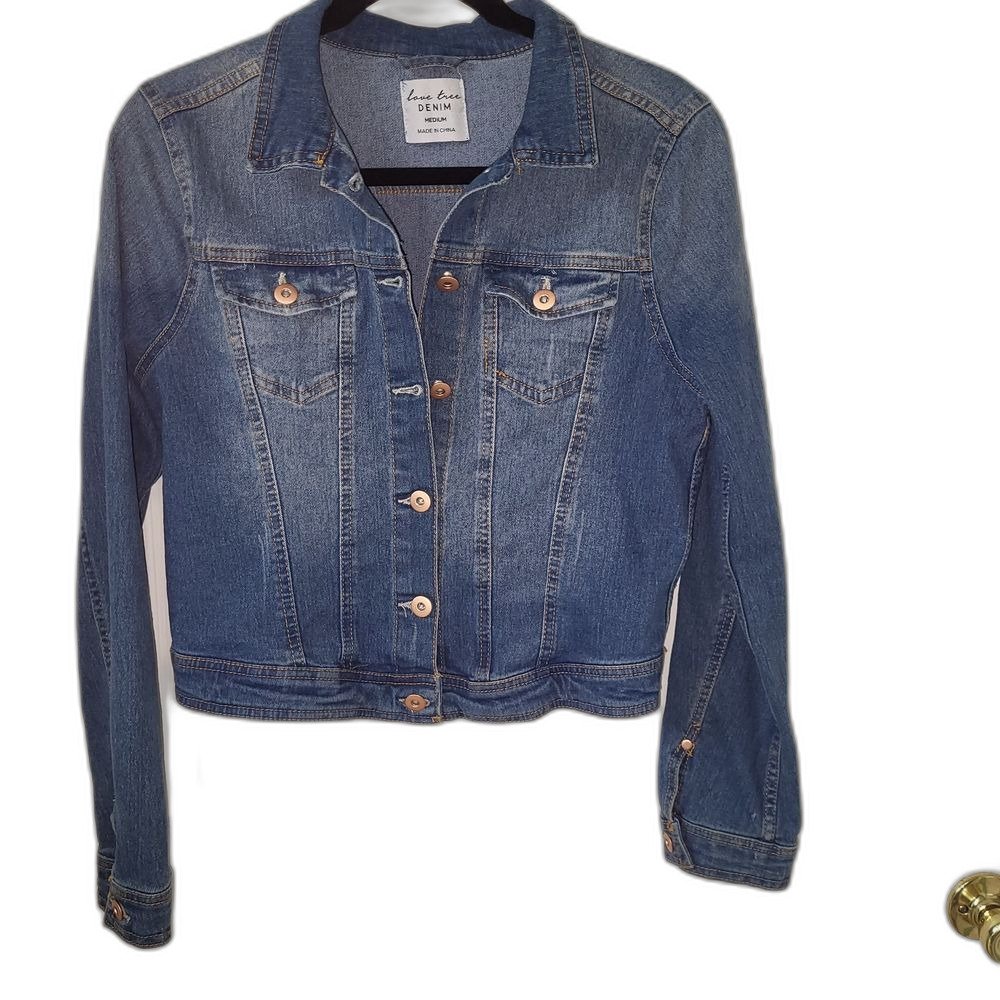 Love Tree Denim Blue Jean Jacket Medium